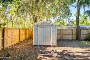 1106 Woodward Ave, Beaufort, SC 29902 - Photo 28