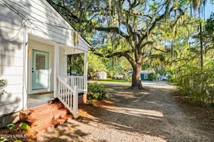 1106 Woodward Ave, Beaufort, SC 29902 - Photo 6