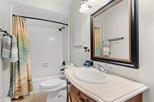 42 S Forest Beach Dr, Hilton Head, SC 29928 - Photo 18