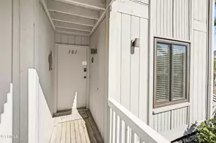 4 Harbor Dr N, Harbor Island, SC 29920 - Photo 6