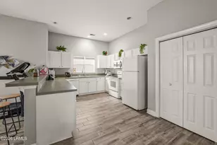 70 Cassandra Ln, Bluffton, SC 29910 - Photo 8