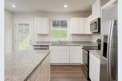 119 Castle Street, Hardeeville, SC 29927 - Photo 8