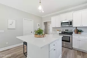 9 Bittie Cir, Beaufort, SC 29906 - Photo 8