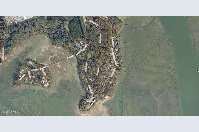 340 De La Gaye Point, Beaufort, SC 29902 - Photo 2