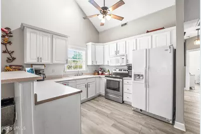 62 Westminster Place, Beaufort, SC 29907 - Photo 8