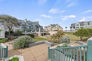 645 Newhaven Ct, Ladys Island, SC 29920 - Photo 2