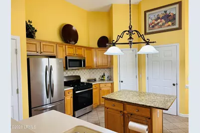 7 Glenwood Springs Court, Bluffton, SC 29910 - Photo 2