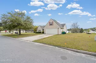 103 Colony Dr, Ridgeland, SC 29936 - Photo 2