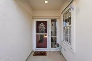 66 Holly Ribbons Cir, Bluffton, SC 29909 - Photo 4