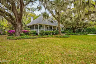 151 Spanish Point Dr, Beaufort, SC 29902 - Photo 2