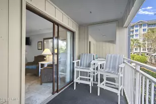 43 S Forest Beach Dr, Hilton Head, SC 29928 - Photo 14