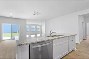 212 Castle Hl Dr, Yemassee, SC 29945 - Photo 4