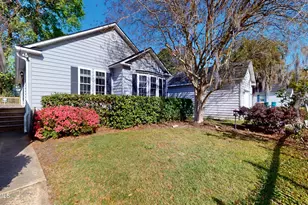 46 White Pond Blvd, Beaufort, SC 29902 - Photo 1