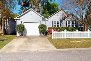 46 White Pond Blvd, Beaufort, SC 29902 - Photo 1