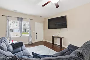 387 Dante Cir, Beaufort, SC 29906 - Photo 4