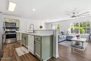 110 Slater St, Bluffton, SC 29909 - Photo 6