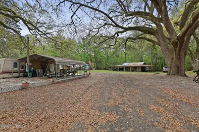 16703 Hendersonville Highway, Yemassee, SC 29945 - Photo 16