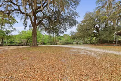 16703 Hendersonville Highway, Yemassee, SC 29945 - Photo 30