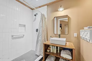 21 McIntosh Rd, Hilton Head Island, SC 29926 - Photo 32