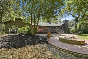 21 McIntosh Rd, Hilton Head Island, SC 29926 - Photo 40