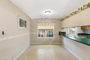 2403 Grinkley Ct, Port Royal, SC 29935 - Photo 6