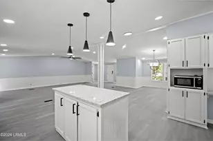 8 Jenkins Port Rd, Saint Helena Island, SC 29920 - Photo 10