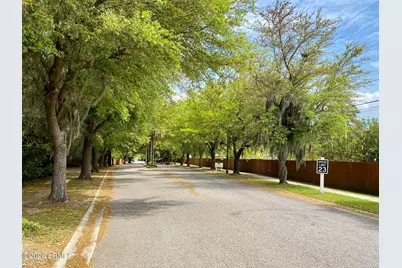 2235 B.E. Wheatley, Beaufort, SC 29902 - Photo 30