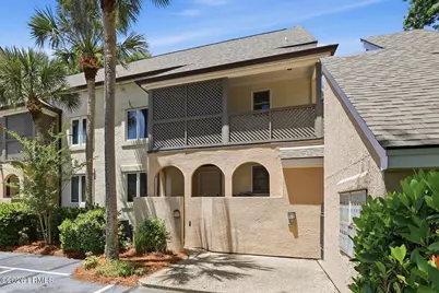 100 Colonnade Club #137, Hilton Head, SC 29928 - Photo 1