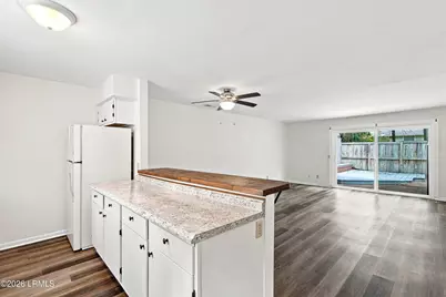 900 Brotherhood #J3, Beaufort, SC 29902 - Photo 6