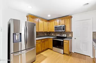 16 Harbison Pl, Beaufort, SC 29906 - Photo 6
