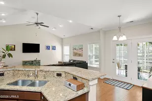 215 Black Skimmer Dr W, Beaufort, SC 29907 - Photo 10