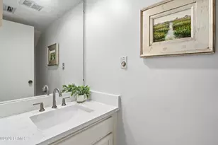 19 Stoney Creek Rd, Hilton Head Island, SC 29928 - Photo 26