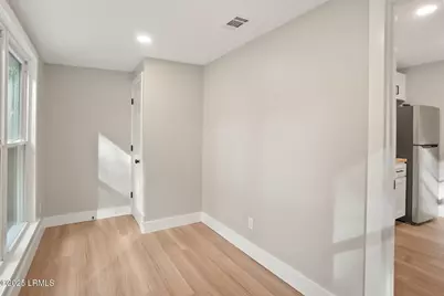 27 Miller Drive W, Beaufort, SC 29907 - Photo 10