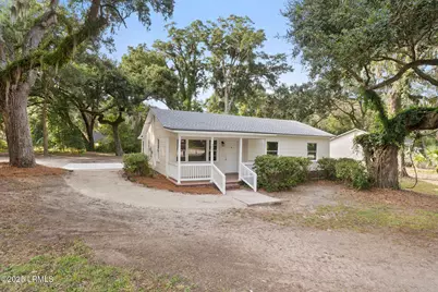 27 Miller Drive W, Beaufort, SC 29907 - Photo 2