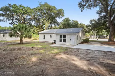 27 Miller Drive W, Beaufort, SC 29907 - Photo 6