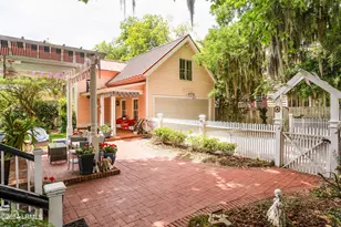 414 New St, Beaufort, SC 29902 - Photo 10