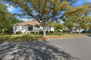 1 Fickling Ct, Bluffton, SC 29909 - Photo 2