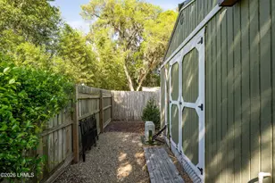 1806 Oconnell St, Beaufort, SC 29902 - Photo 36