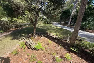 7 Ocean Marsh Ct, Harbor Island, SC 29920 - Photo 4