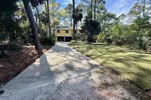 7 Ocean Marsh Ct, Harbor Island, SC 29920 - Photo 2