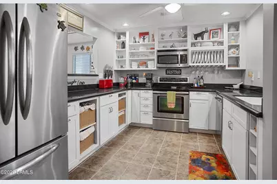 7 Ocean Marsh Court, Harbor Island, SC 29920 - Photo 6