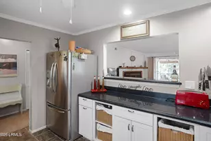 7 Ocean Marsh Ct, Harbor Island, SC 29920 - Photo 8