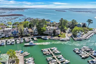 144 Harbour Passage, Hilton Head Island, SC 29926 - Photo 2
