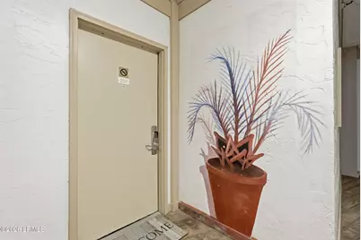 40 Folly Field Road #231, Hilton Head, SC 29928 - Photo 2