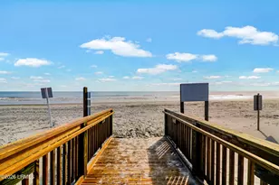 40 Folly Field Rd, Hilton Head, SC 29928 - Photo 34