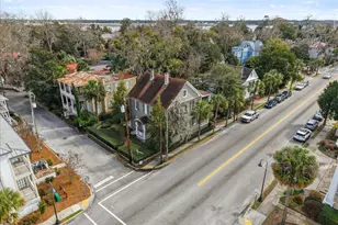 409 Carteret St, Beaufort, SC 29902 - Photo 4