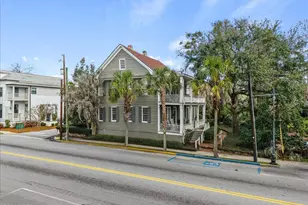 409 Carteret St, Beaufort, SC 29902 - Photo 1