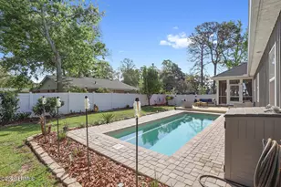 4031 Shell Point Rd, Beaufort, SC 29906 - Photo 10