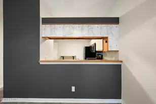 96 Mathews Dr, Hilton Head Island, SC 29926 - Photo 10