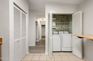 96 Mathews Dr, Hilton Head Island, SC 29926 - Photo 14